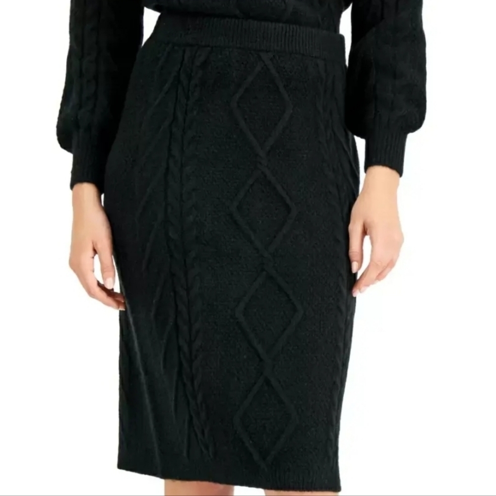 Charter Club NWT Wool Cable Knit Skirt Size Medium